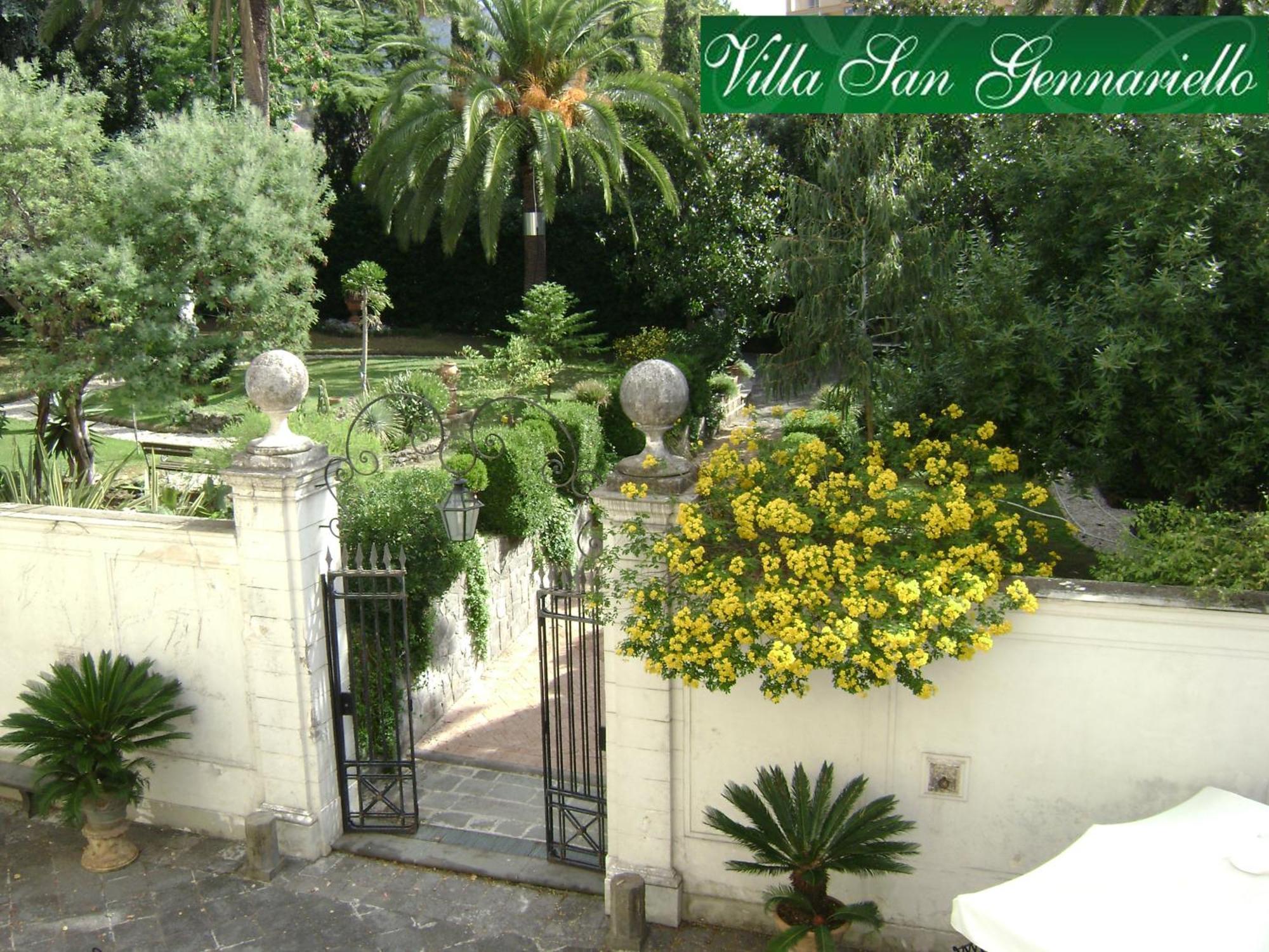 B&B Villa San Gennariello Portici Bagian luar foto